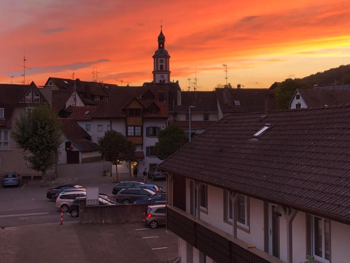 Fewo Belinda, Tiengen Zentrum Waldshut-Tiengen Exteriér fotografie